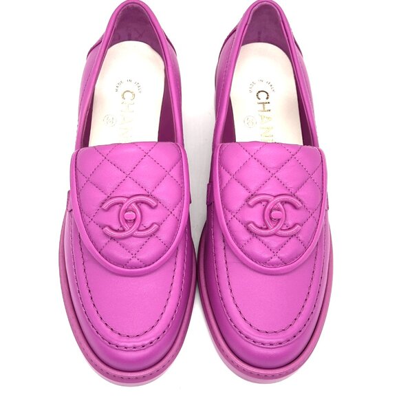 CHANEL 24C Leather Quilted Tab Turn Lock Turnlock CC Loafer Moccasin Flats - Picture 7 of 15